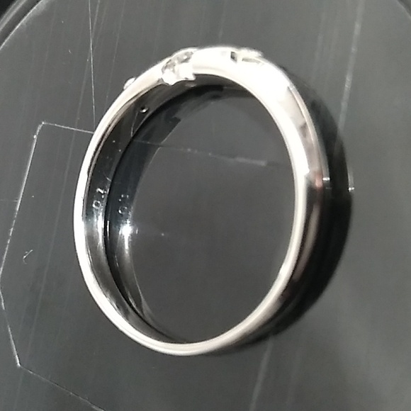 SALE! Authentic Platinum 0.1ct Genuine Diamond Ring 💍 Size 6 Gently Worn - Picture 5 of 12